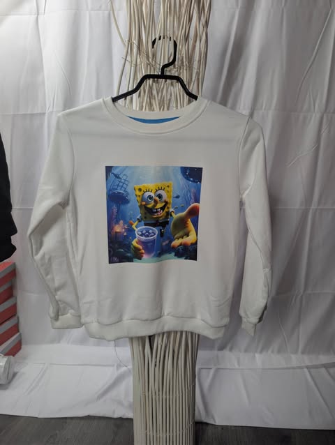 Crewneck adulte noir avec illustration océan style cartoon (design original) – Beauty Nini