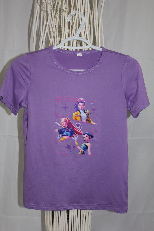 T-shirt enfant mauve imprimé Huntrix style K-pop manches courtes