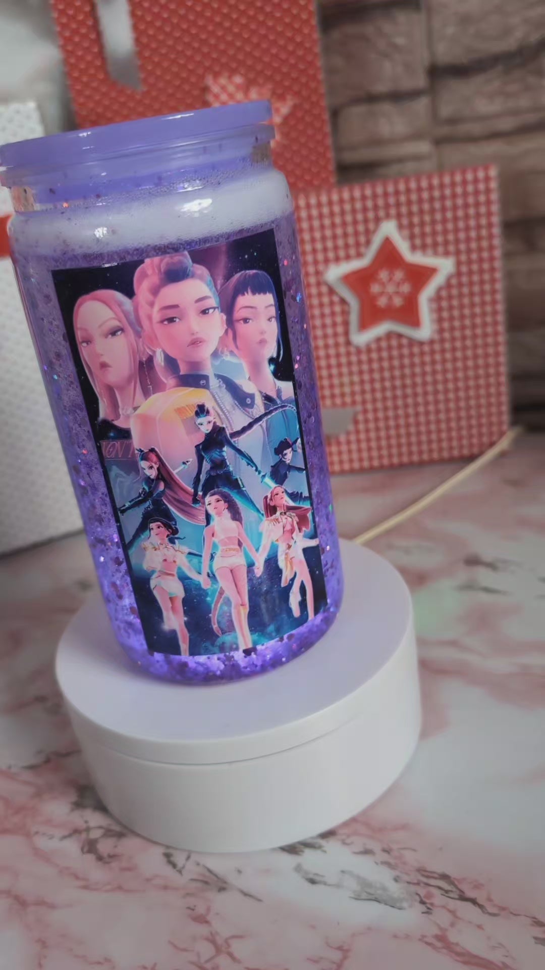 Verre Snowglobe plastique girl squad anime violet 16 oz, paillettes holo, couvercle mauve – Beauty Nini