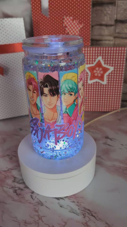 Verre Snowglobe plastique “SODA POP” 16 oz, paillettes bleu glacé et confettis holo, couvercle bleu – Beauty Nini