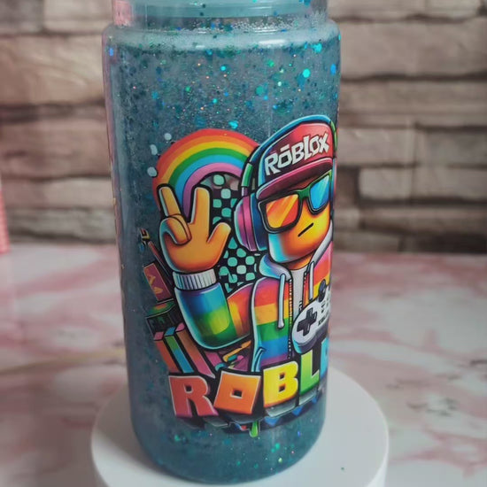 Verre snowglobe 20 oz Roblox gamer rainbow, paillettes bleues flottantes, couvercle bleu et paille – Beauty Nini