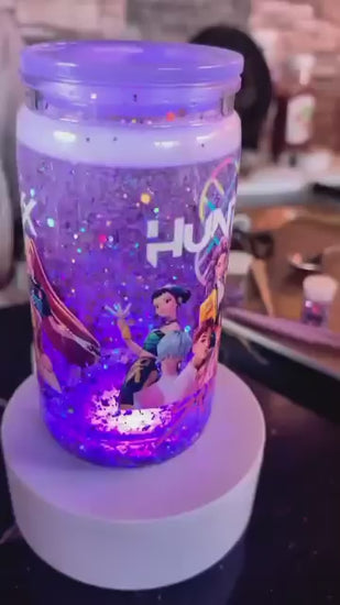 Verre Snowglobe plastique style K-Pop anime violet 20 oz, effet boule de neige paillettes violettes – Beauty Nini