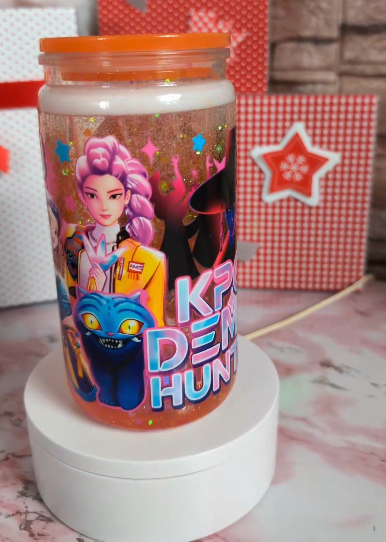 Verre Snowglobe Plastique – KPOP Demon Hunter (Doré/Orange) | 16 oz / 20 oz